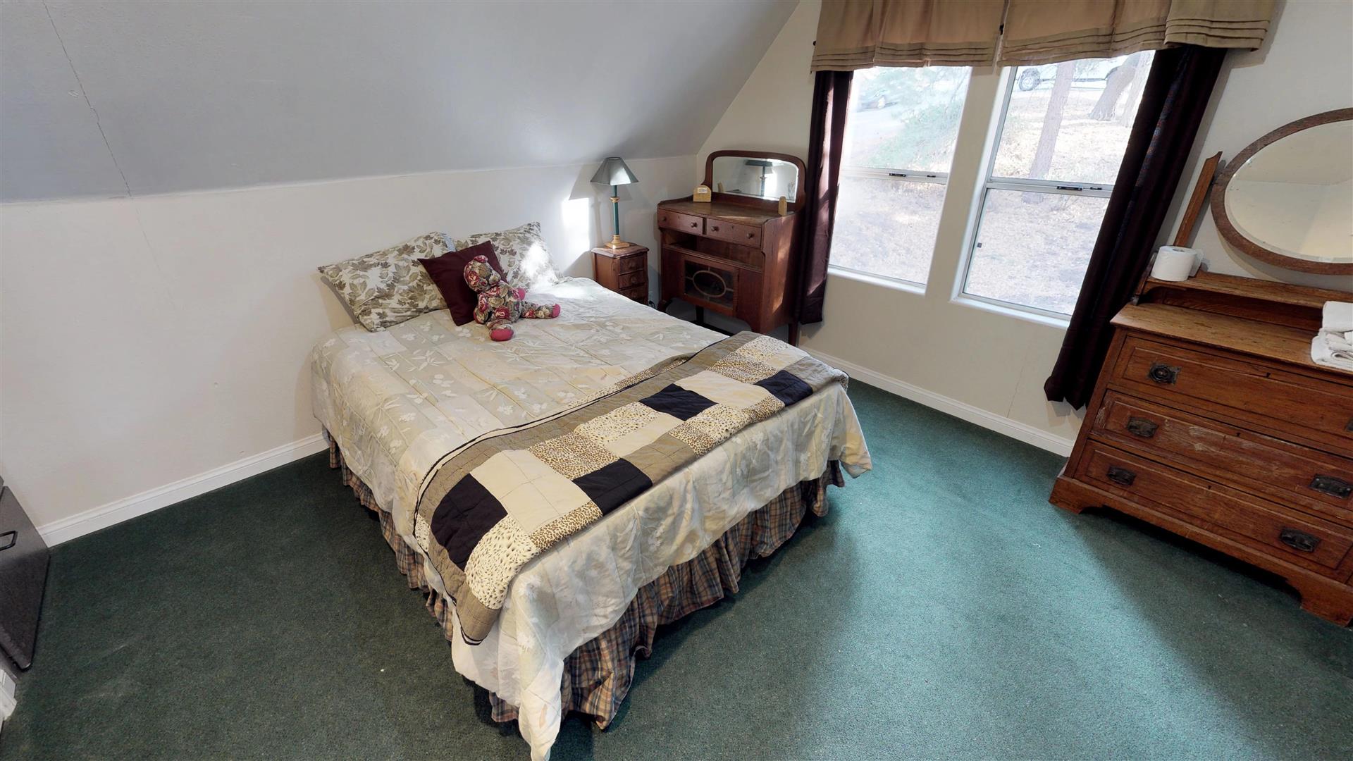 The Hayloft – Room #3 | Guhos Ranch